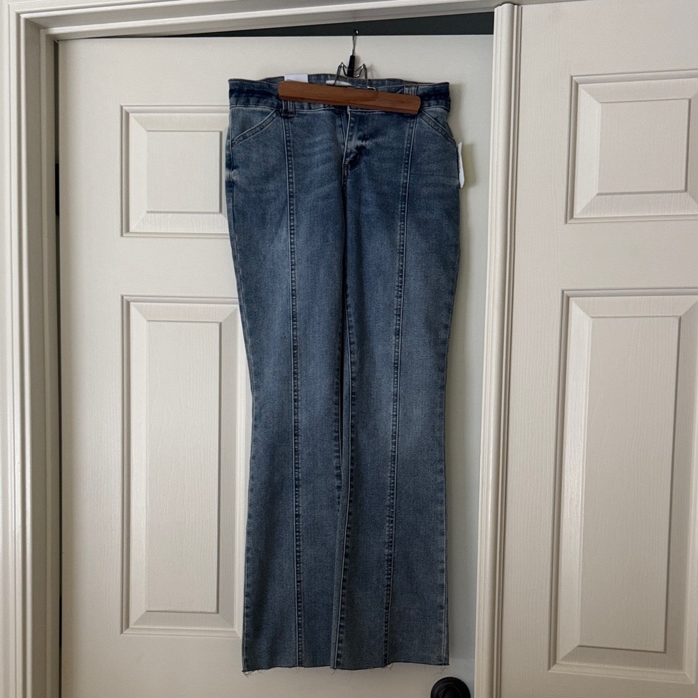 Youth RSQ Low Rise Flare Size 16 - Picture 3 of 7